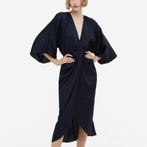 (NWT) H&M - dark blue/navy, flowy, v-neck dress